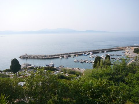 le port de Cargese